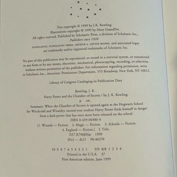 Harry Potter and the Chamber of Secrets Book - Picture 2 of 5